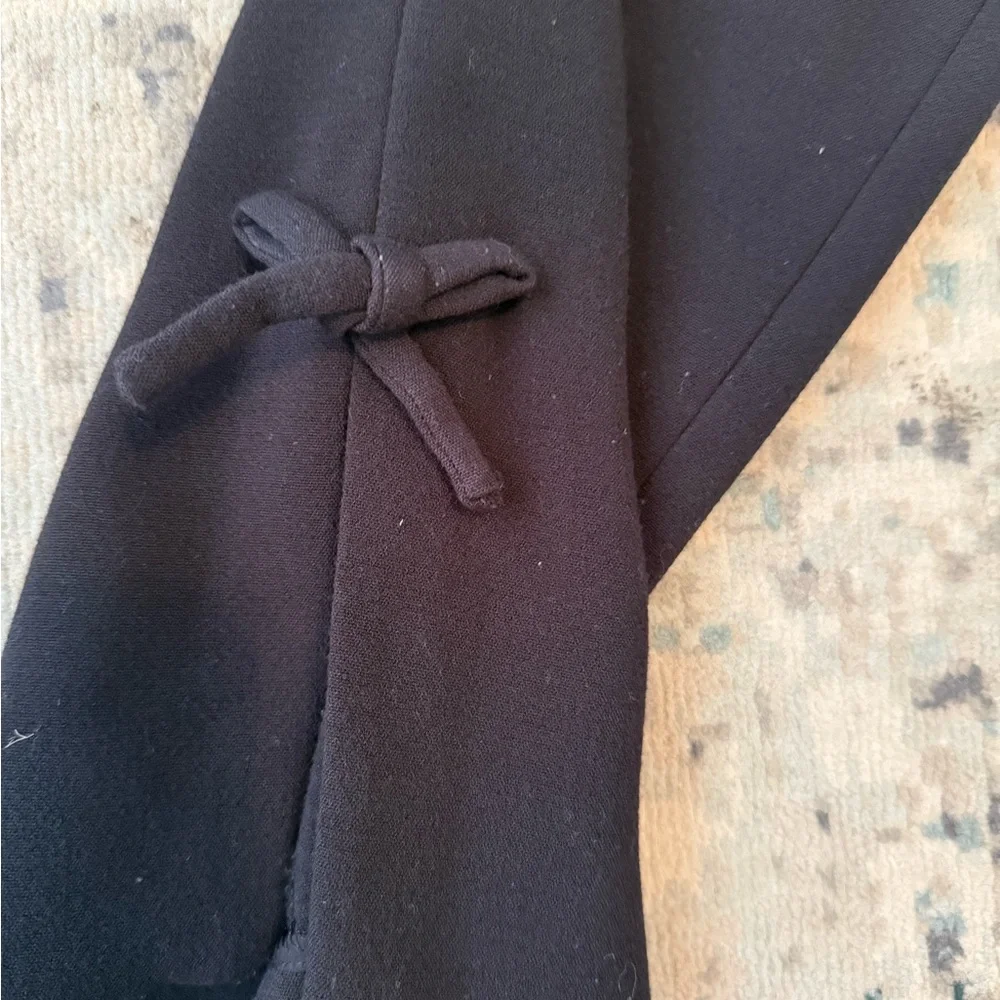 Kate Spade Black Trousers with Bow detail size 4
